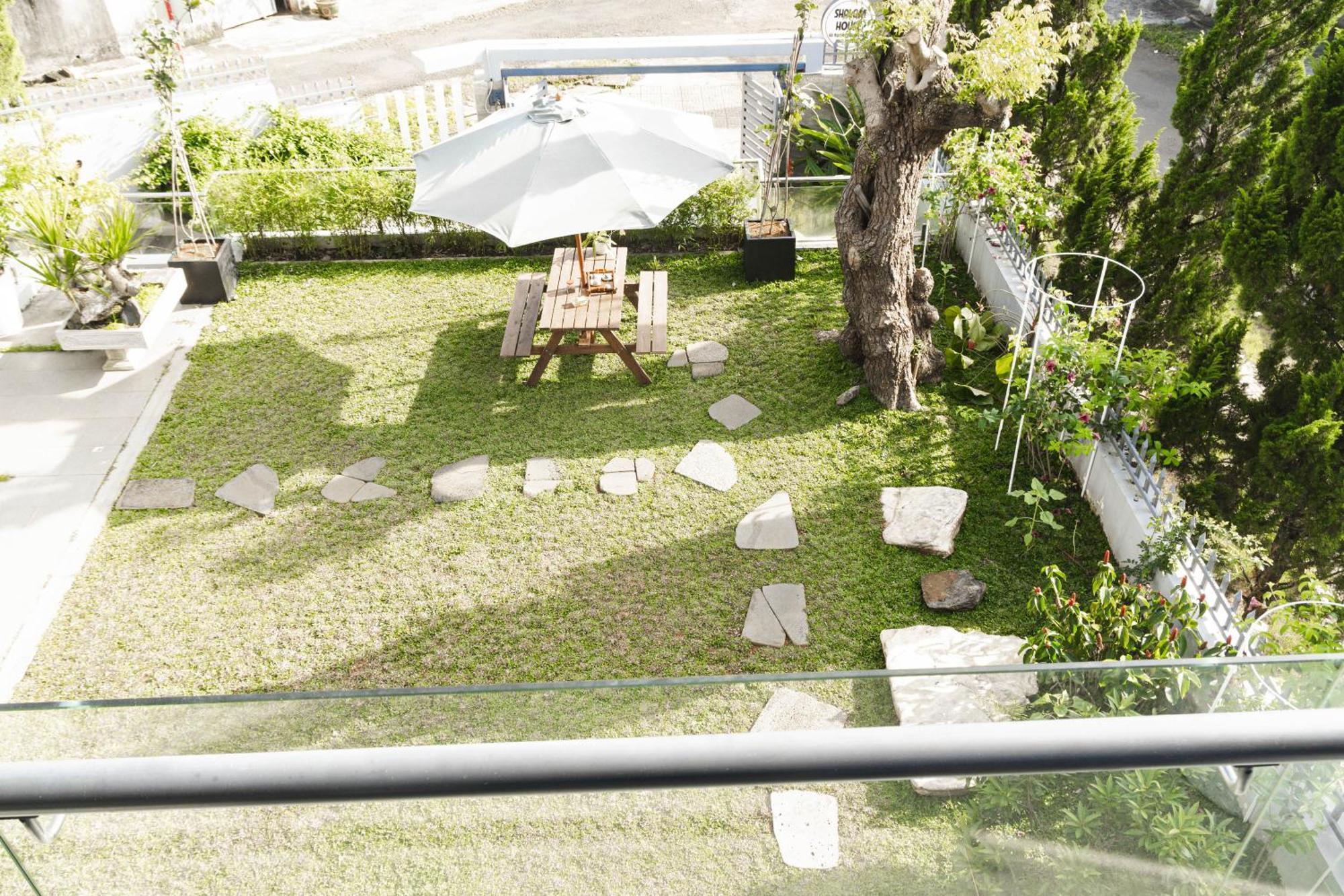 فندق Shalom House _ باو لوك المظهر الخارجي الصورة
